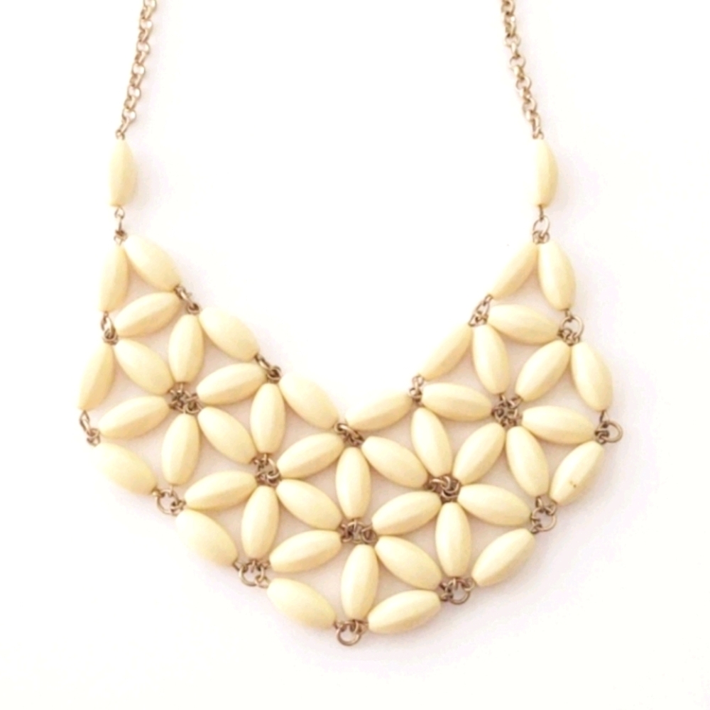 Flower Statement Necklace - Picture 2 of 4